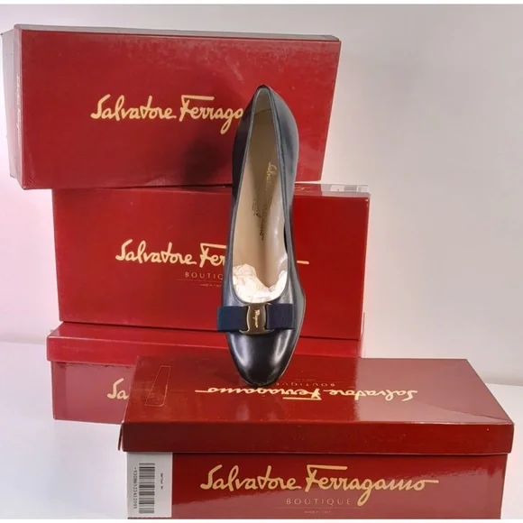 NIB VTG Salvatore Ferragamo Women Shoe 9.5 AAA - Picture 1 of 12